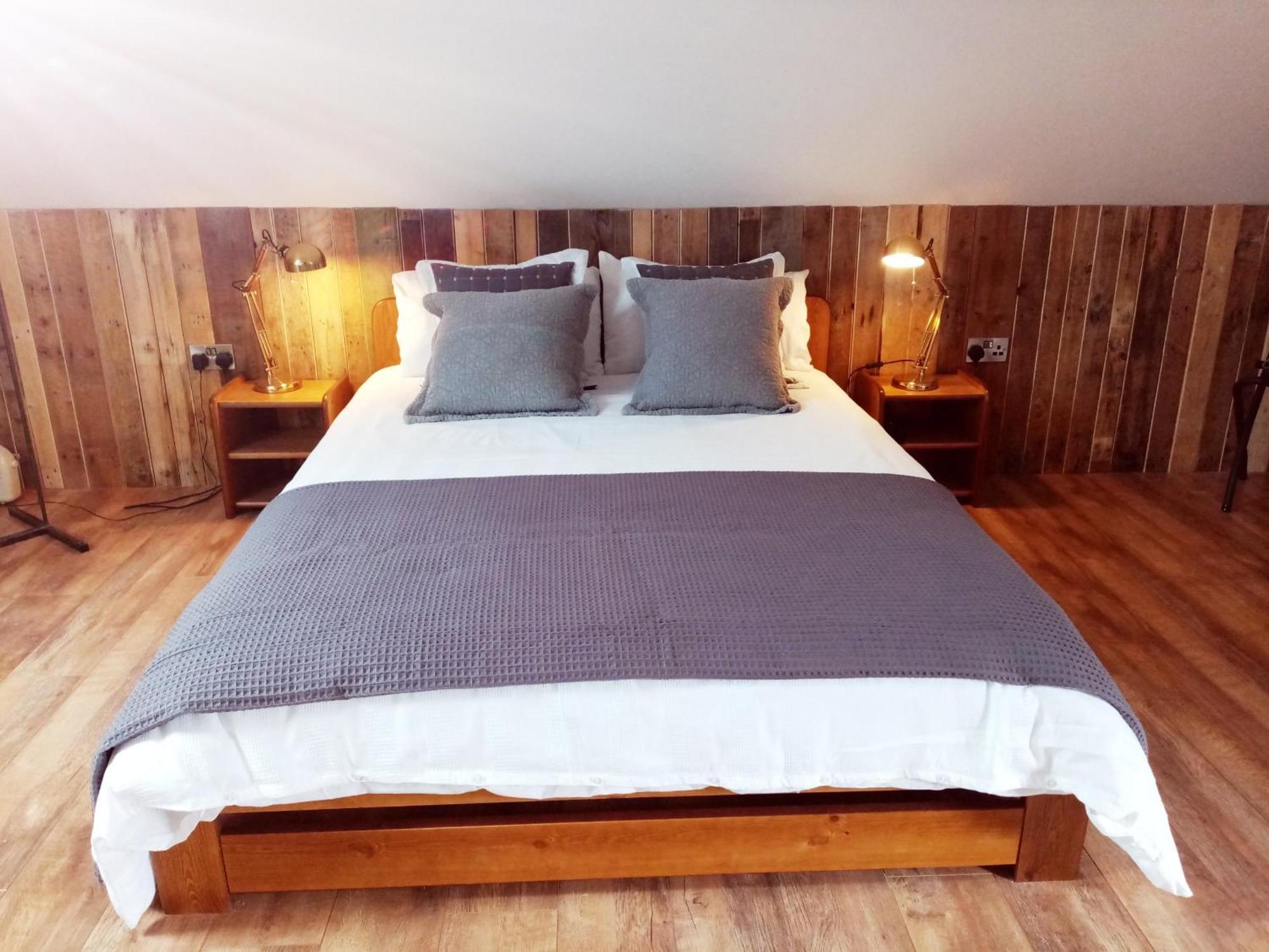 Worth House Bed And Breakfast Уелс Стая снимка