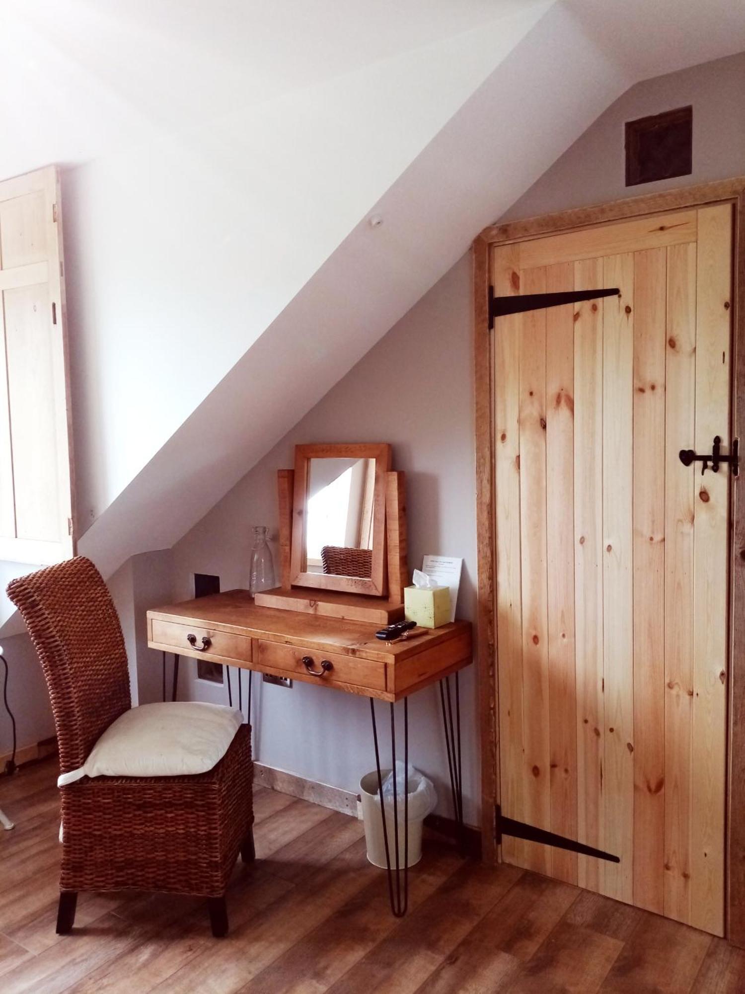 Worth House Bed And Breakfast Уелс Стая снимка